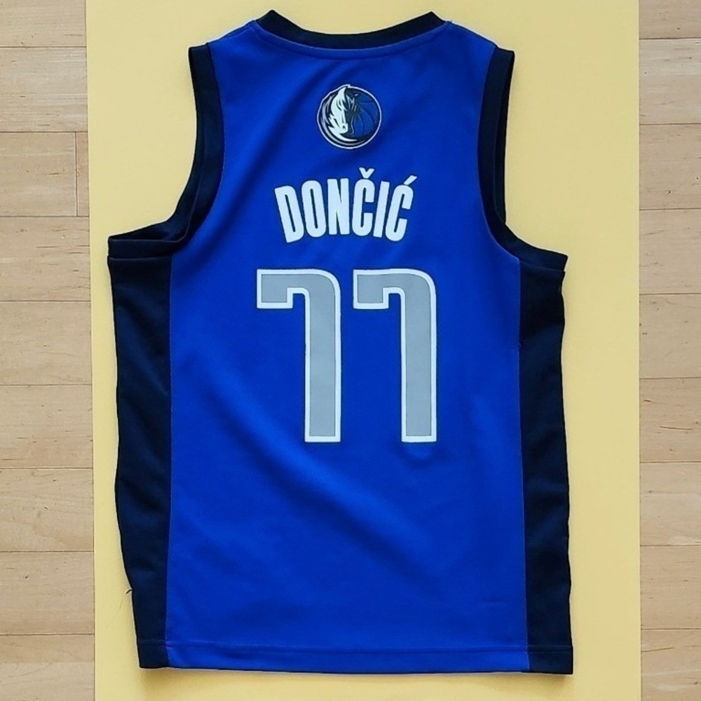 Luka Doncic Mavericks Jersey Youth M #77 Fanatics
